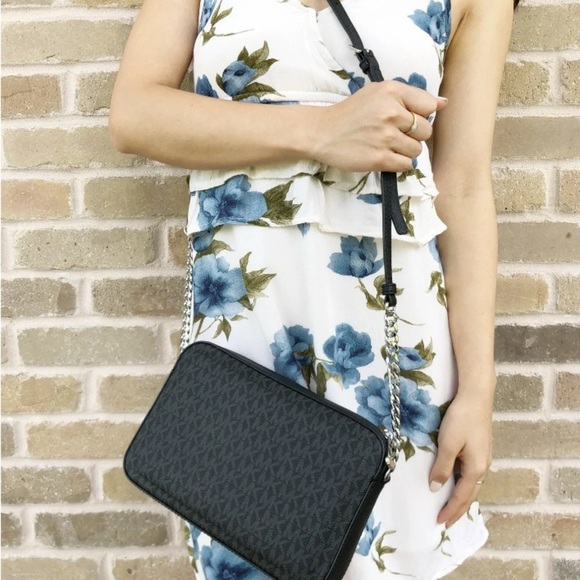 Michael Kors jet set large east west black Signature Crossbody - Picture 6 of 7